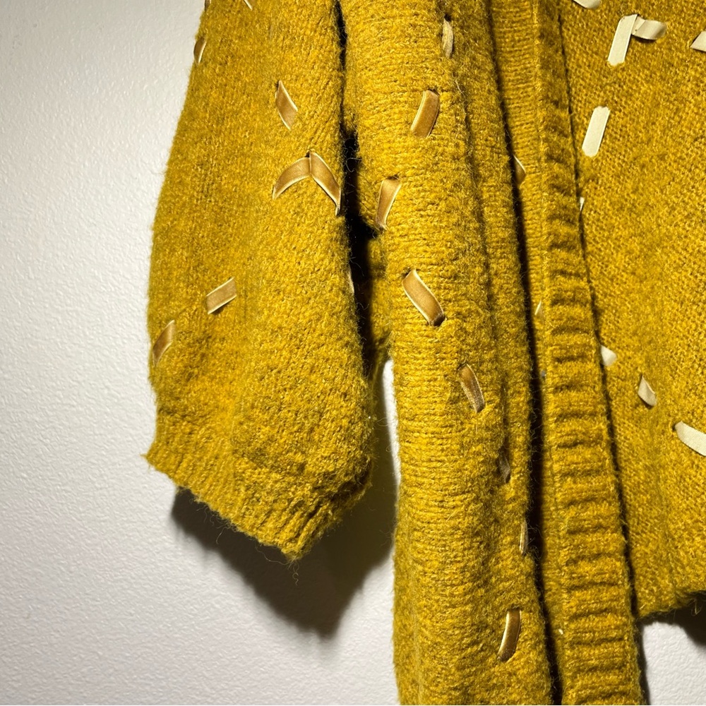 Akemi & Kin Open Cardigan - Picture 6 of 14